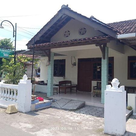 Homestay Damandiri Prambanan Syariah Salakan Exterior foto
